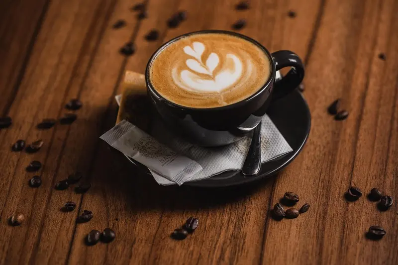 Ledene i tople kafe